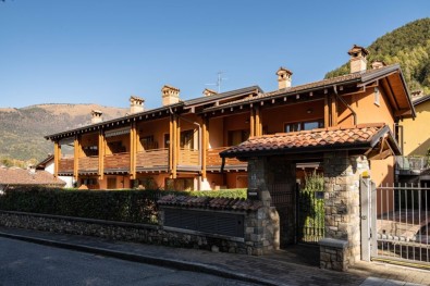 Doppio Livello a Songavazzo (Bg) Cod. 37475