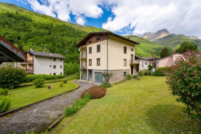 Villa a Gandellino cod. 37529