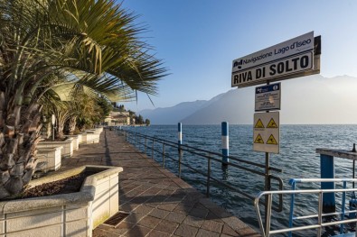 Bilocale Riva di Solto (Bg) Cod. 27204